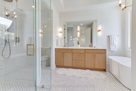 Photo 20 at 18 Beaverbrook Avenue, Rosethorn, Toronto