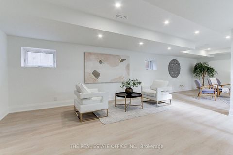 Photo 36 at 18 Beaverbrook Avenue, Rosethorn, Toronto