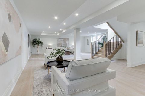 Photo 37 at 18 Beaverbrook Avenue, Rosethorn, Toronto