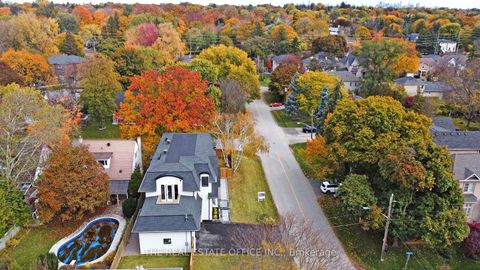 Photo 41 at 18 Beaverbrook Avenue, Rosethorn, Toronto