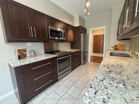 Photo 6 at 406 - 2511 Lakeshore Road W, BR Bronte, Oakville