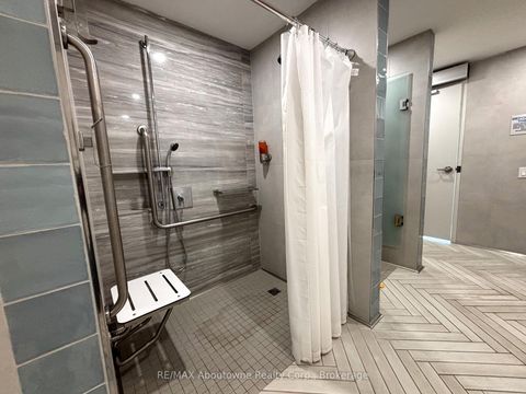 Photo 35 at 406 - 2511 Lakeshore Road W, BR Bronte, Oakville