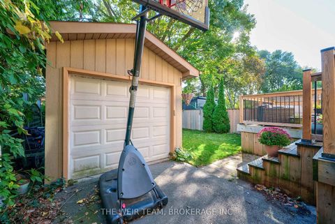 Photo 38 at 157 Ferris Road, Parkview, Toronto