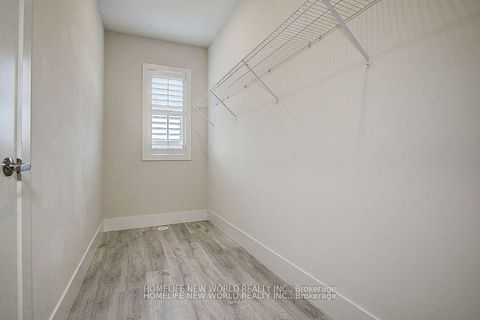 Photo 26 at 25 Sydney Circle, Vellore Village, Vaughan