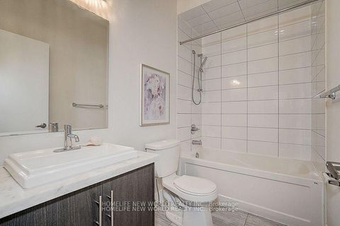 Photo 33 at 25 Sydney Circle, Vellore Village, Vaughan