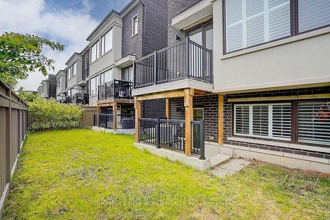 Photo 40 at 25 Sydney Circle, Vellore Village, Vaughan