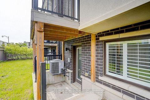 Photo 41 at 25 Sydney Circle, Vellore Village, Vaughan