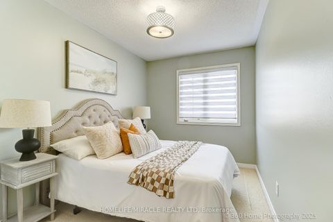Photo 17 at 113 Wilkes Crescent, Birchmount, Toronto