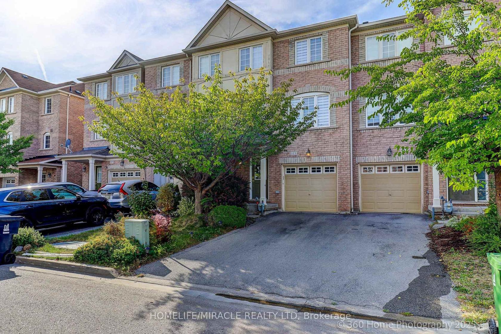 113 Wilkes Crescent, Birchmount, Toronto 