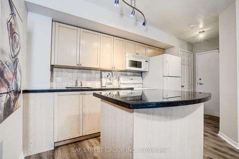 Photo 9 at 1712 - 30 Harrison Garden Boulevard, Willowdale East, Toronto