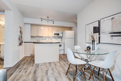 Photo 12 at 1712 - 30 Harrison Garden Boulevard, Willowdale East, Toronto