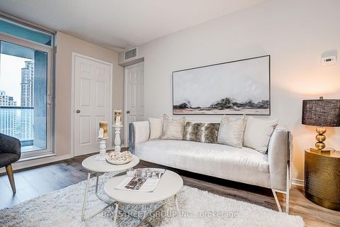 Photo 13 at 1712 - 30 Harrison Garden Boulevard, Willowdale East, Toronto