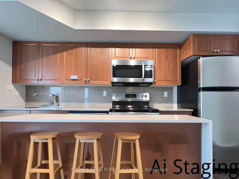 Photo 5 at 969 - 209 Fort York Boulevard, Niagara, Toronto