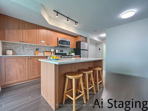 Photo 7 at 969 - 209 Fort York Boulevard, Niagara, Toronto