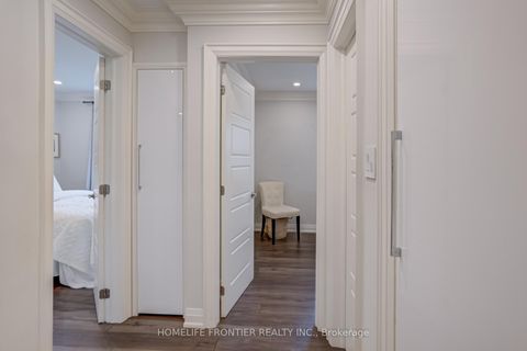 Photo 14 at 72 Newton Drive, Newtonbrook East, Toronto