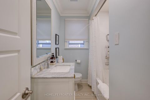 Photo 21 at 72 Newton Drive, Newtonbrook East, Toronto