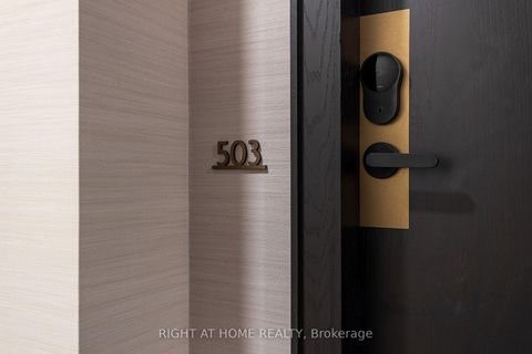 Photo 1 at 503 - 23 Hollywood Avenue, Willowdale East, Toronto