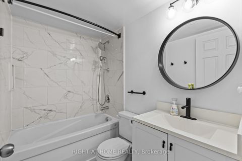 Photo 8 at 503 - 23 Hollywood Avenue, Willowdale East, Toronto