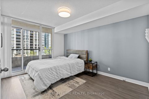 Photo 9 at 503 - 23 Hollywood Avenue, Willowdale East, Toronto