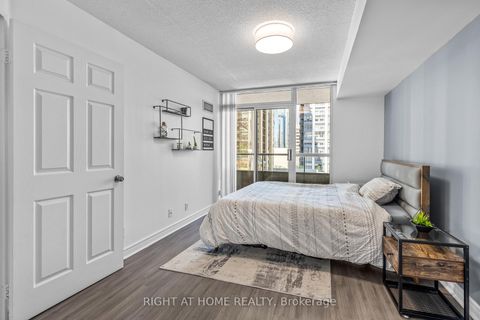 Photo 10 at 503 - 23 Hollywood Avenue, Willowdale East, Toronto