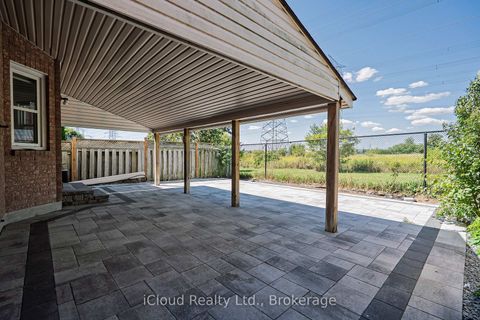 Photo 13 at 80 Venice Crescent W, Beverley Glen, Vaughan