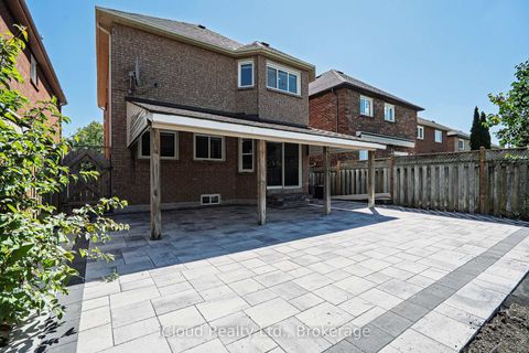 Photo 14 at 80 Venice Crescent W, Beverley Glen, Vaughan