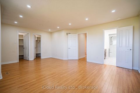 Photo 27 at 80 Venice Crescent W, Beverley Glen, Vaughan