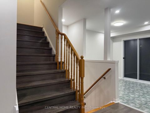 Photo 11 at 81 Bassett Avenue, Langstaff, Richmond Hill