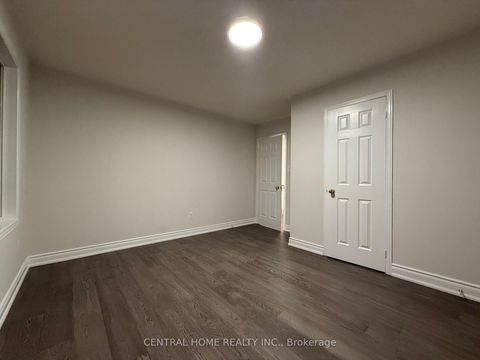 Photo 20 at 81 Bassett Avenue, Langstaff, Richmond Hill