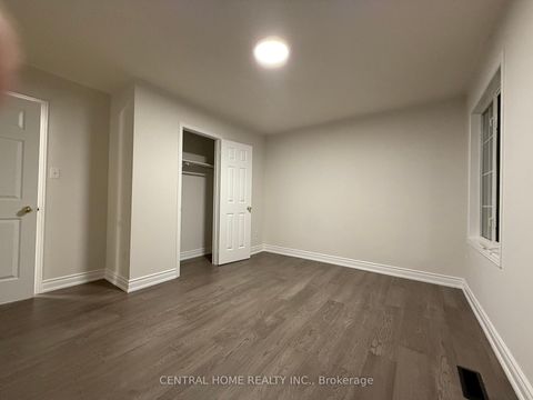 Photo 22 at 81 Bassett Avenue, Langstaff, Richmond Hill