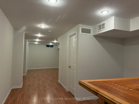 Photo 28 at 81 Bassett Avenue, Langstaff, Richmond Hill