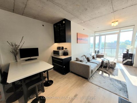 Photo 2 at 618 - 20 Minowan Miikan Lane, Little Portugal, Toronto