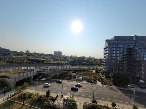 Photo 17 at 618 - 20 Minowan Miikan Lane, Little Portugal, Toronto