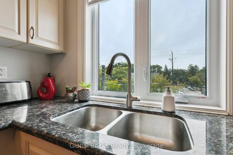Photo 10 at 203 - 3400 Lake Shore Boulevard W, Long Branch, Toronto