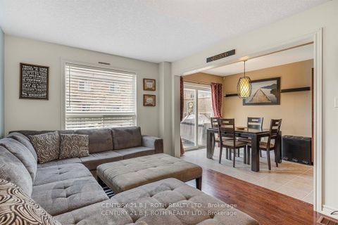 Photo 4 at 88 - 24 Southwoods Crescent, Holly, Barrie