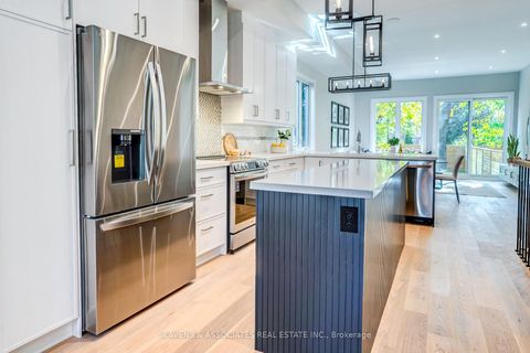 Photo 9 at 3D Linton Avenue, Cliffside, Toronto