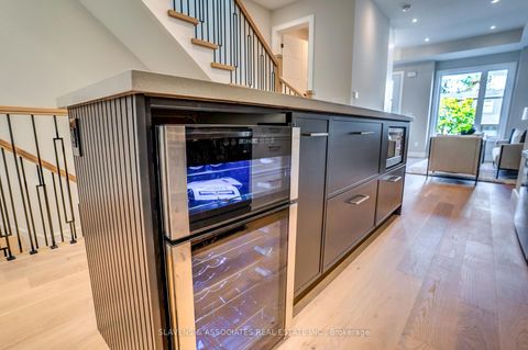 Photo 14 at 3D Linton Avenue, Cliffside, Toronto