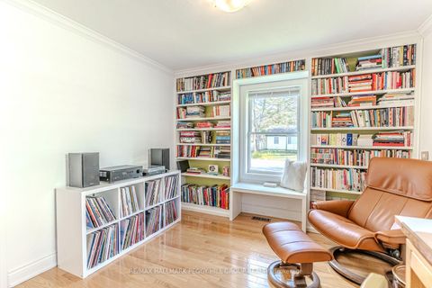 Photo 6 at 5 Newton Street, Wellington, Barrie