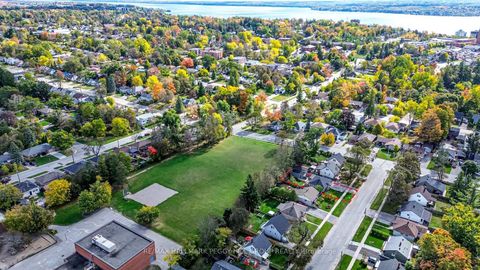 Photo 16 at 5 Newton Street, Wellington, Barrie