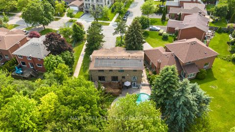 Photo 1 at 59 Sanderson Crescent, North Richvale, Richmond Hill