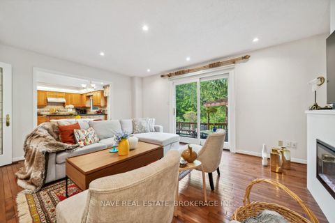 Photo 8 at 59 Sanderson Crescent, North Richvale, Richmond Hill