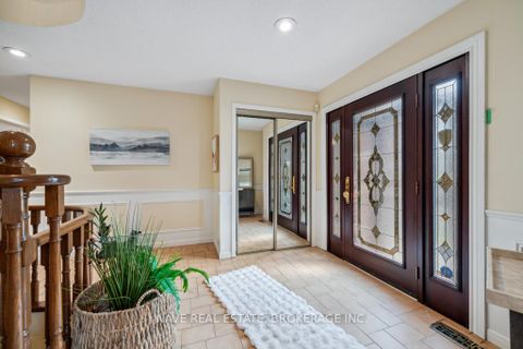 Photo 18 at 59 Sanderson Crescent, North Richvale, Richmond Hill