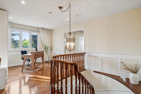 Photo 19 at 59 Sanderson Crescent, North Richvale, Richmond Hill