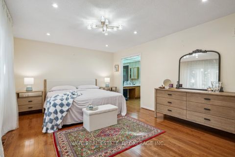 Photo 21 at 59 Sanderson Crescent, North Richvale, Richmond Hill