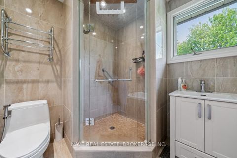 Photo 25 at 59 Sanderson Crescent, North Richvale, Richmond Hill