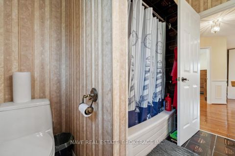 Photo 31 at 59 Sanderson Crescent, North Richvale, Richmond Hill