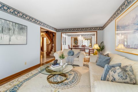 Photo 5 at 180 Benjamin Boake Trail, York University Heights, Toronto