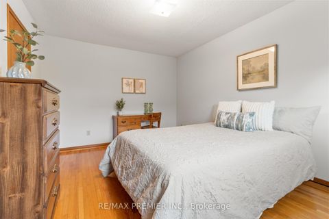 Photo 21 at 180 Benjamin Boake Trail, York University Heights, Toronto