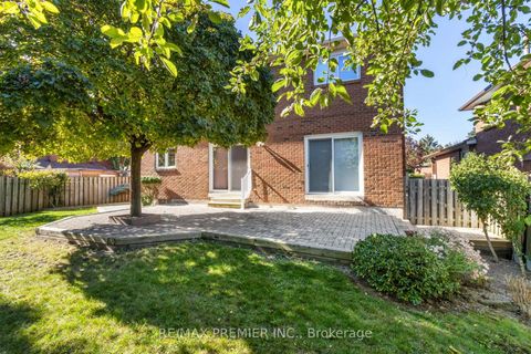 Photo 34 at 180 Benjamin Boake Trail, York University Heights, Toronto