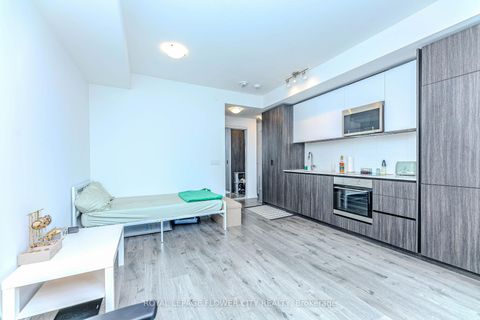 Photo 11 at 2115 - 8 Widmer Street, Waterfront Communities C1, Toronto